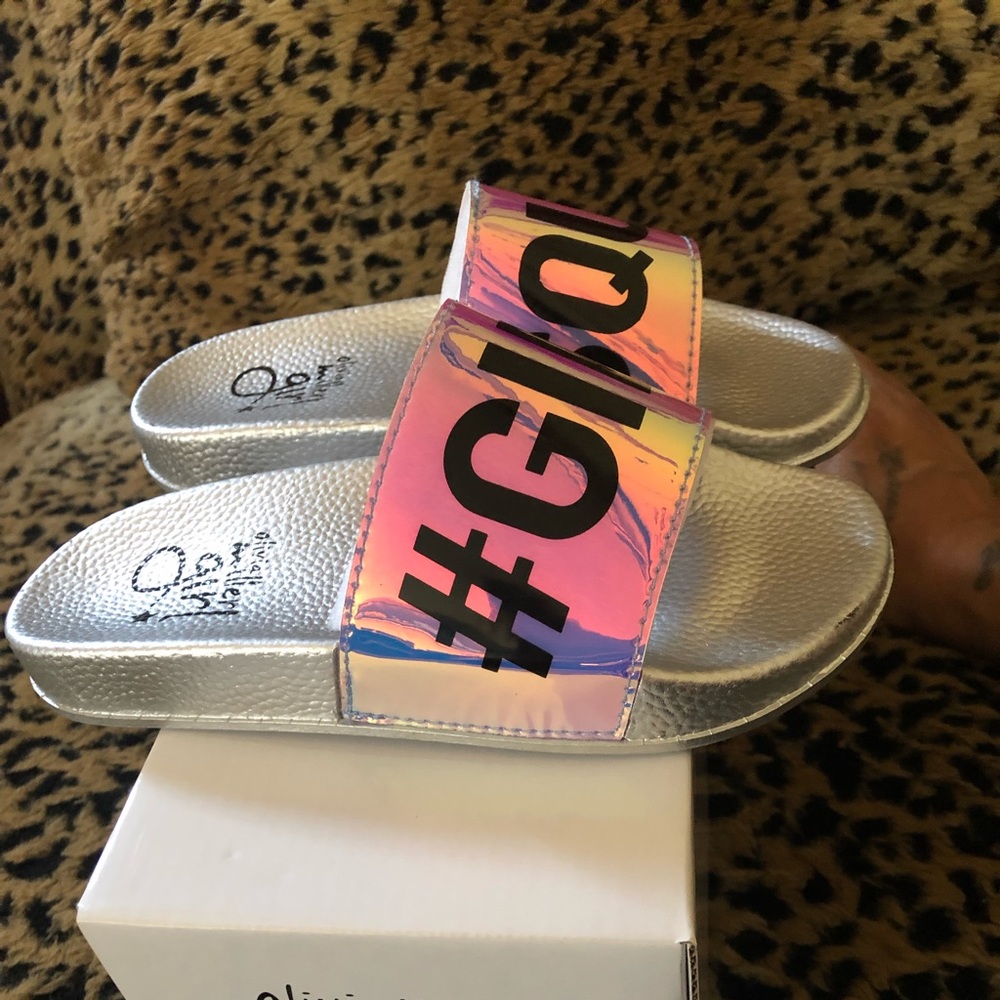 Girls Sandals - Picture 2 of 4